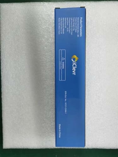 iClever product packaging with safety instructions.